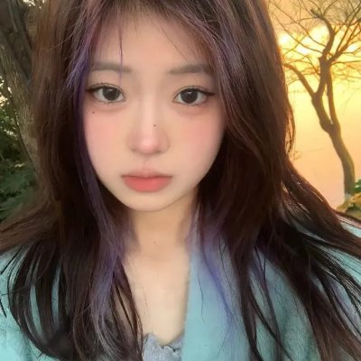 碧窗艳影